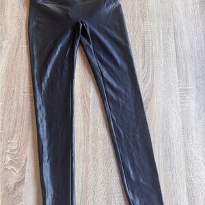 SPANX Black Leggings Faux Leather #2437 Size Medium